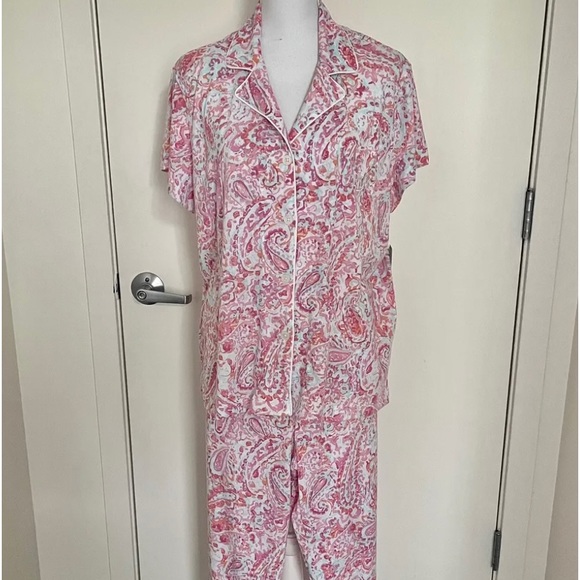 Lauren Ralph Lauren Small Pajama Set Paisley Print Button Top Capri Pant - Picture 1 of 5